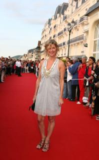 Michèle Laroque feet photo 4