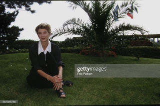 Michèle Laroque feet photo 13