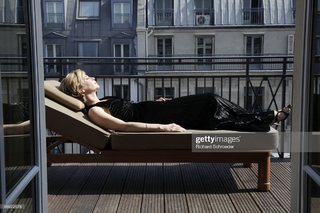 Michèle Laroque feet photo 13