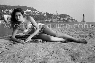 Michèle Mercier feet photo 15