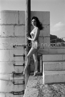 Michèle Mercier feet photo 12