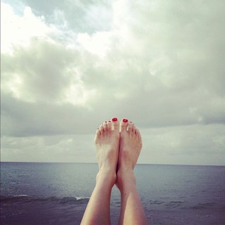 Mickey Sumner feet photo 13