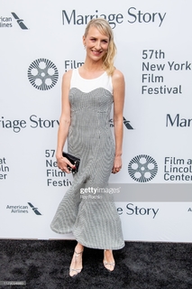 Mickey Sumner feet photo 15