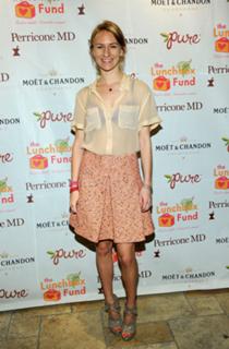 Mickey Sumner feet photo 2