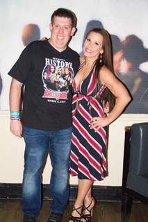 Mickie James feet photo thumbnail