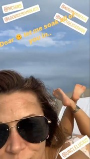 Mickie James feet photo thumbnail
