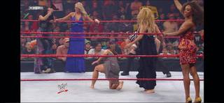 Mickie James feet photo thumbnail