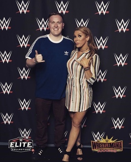Mickie James feet photo thumbnail