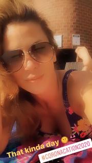 Mickie James feet photo thumbnail