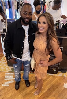 Mickie James feet photo thumbnail