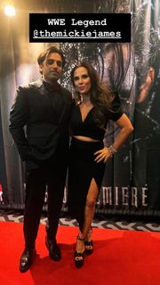 Mickie James feet photo thumbnail