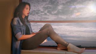 Micol Olivieri feet photo 10