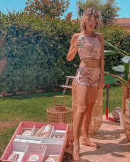 Micol Olivieri feet photo 17