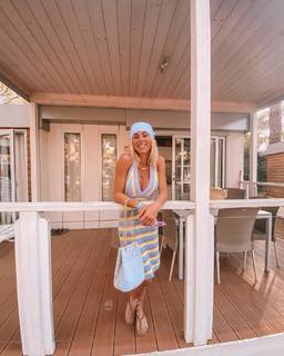 Micol Olivieri feet photo 9