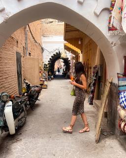 Micol Olivieri feet photo 6