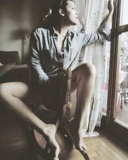 Micol Ronchi feet photo 12