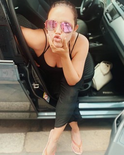 Micol Ronchi feet photo 3