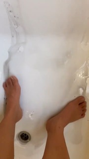 Midori Francis feet photo 8