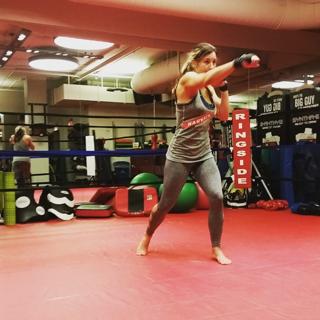Miesha Tate feet photo thumbnail