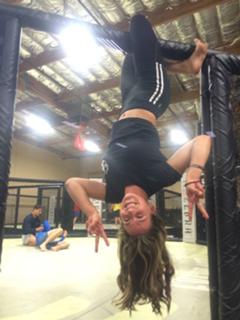 Miesha Tate feet photo thumbnail