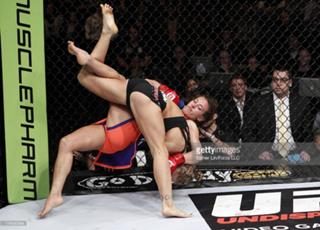 Miesha Tate feet photo thumbnail