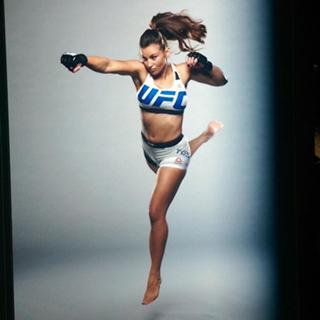 Miesha Tate feet photo thumbnail
