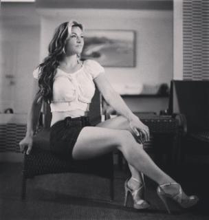 Miesha Tate feet photo thumbnail