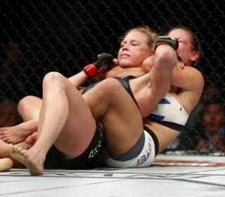 Miesha Tate feet photo thumbnail