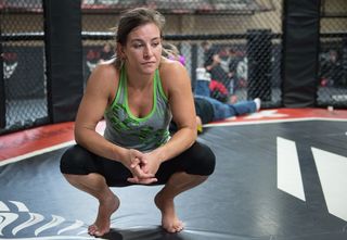 Miesha Tate feet photo thumbnail