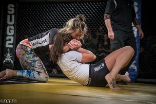 Miesha Tate feet photo thumbnail