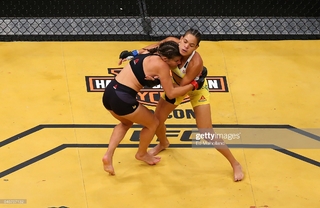 Miesha Tate feet photo thumbnail