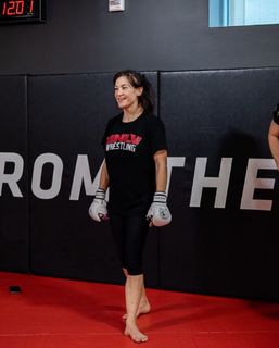 Miesha Tate feet photo thumbnail