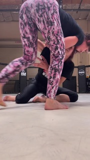 Miesha Tate feet photo thumbnail