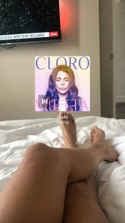 Mietta feet photo 5