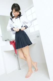 Miho Matsushita feet photo 9