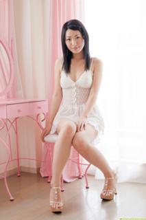 Miho Matsushita feet photo 4