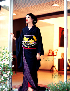 Mika Nakashima feet photo 11