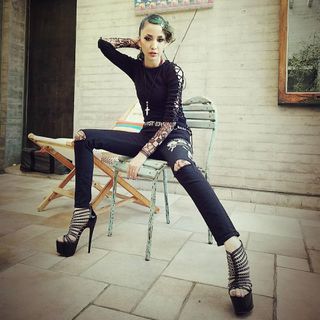 Mika Nakashima feet photo 8