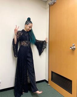 Mika Nakashima feet photo 12