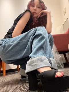 Mika Nakashima feet photo 10