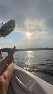 Mikaela Hoover feet photo thumbnail