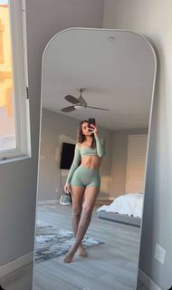 Mikaela Lafuente feet photo 19