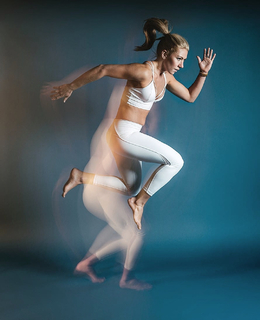 Mikaela Shiffrin feet photo thumbnail