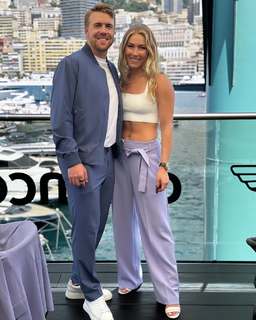 Mikaela Shiffrin feet photo thumbnail