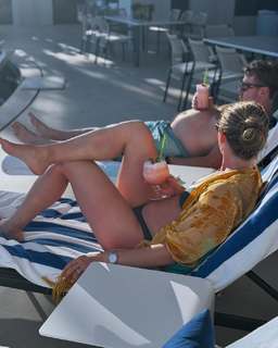 Mikaela Shiffrin feet photo thumbnail