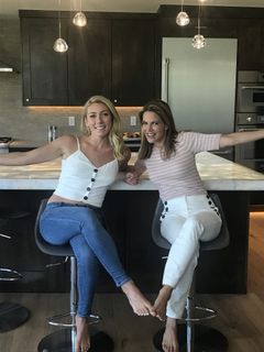Mikaela Shiffrin feet photo thumbnail