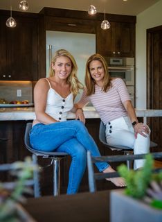 Mikaela Shiffrin feet photo thumbnail