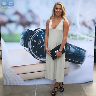 Mikaela Shiffrin feet photo 5
