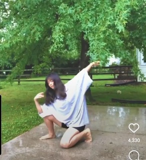 Mikayla Geier feet photo 1