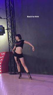 Mikayla Geier feet photo 10